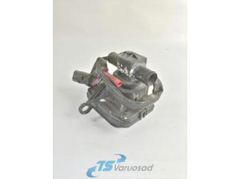 Heating/ Ventilation for Truck Scania Water valve 1741027: picture 1
