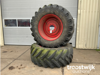 Wheels and tires for Farm tractor Trelleborg TM800: picture 1