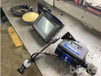 Navigation system for Agricultural machinery Trimble CFX-750 & EZ-Steer: picture 1