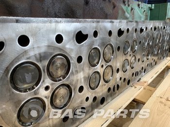 Cylinder head for Truck VOLVO Cylinderhead Volvo 20938806: picture 1