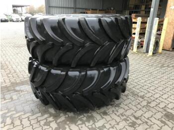 Tire for Agricultural machinery Vredestein 710/70R42: picture 1
