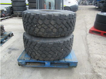 Michelin 465/65/22.5 TRACK GRIP TYRE WITH RIM - wheel and tire package