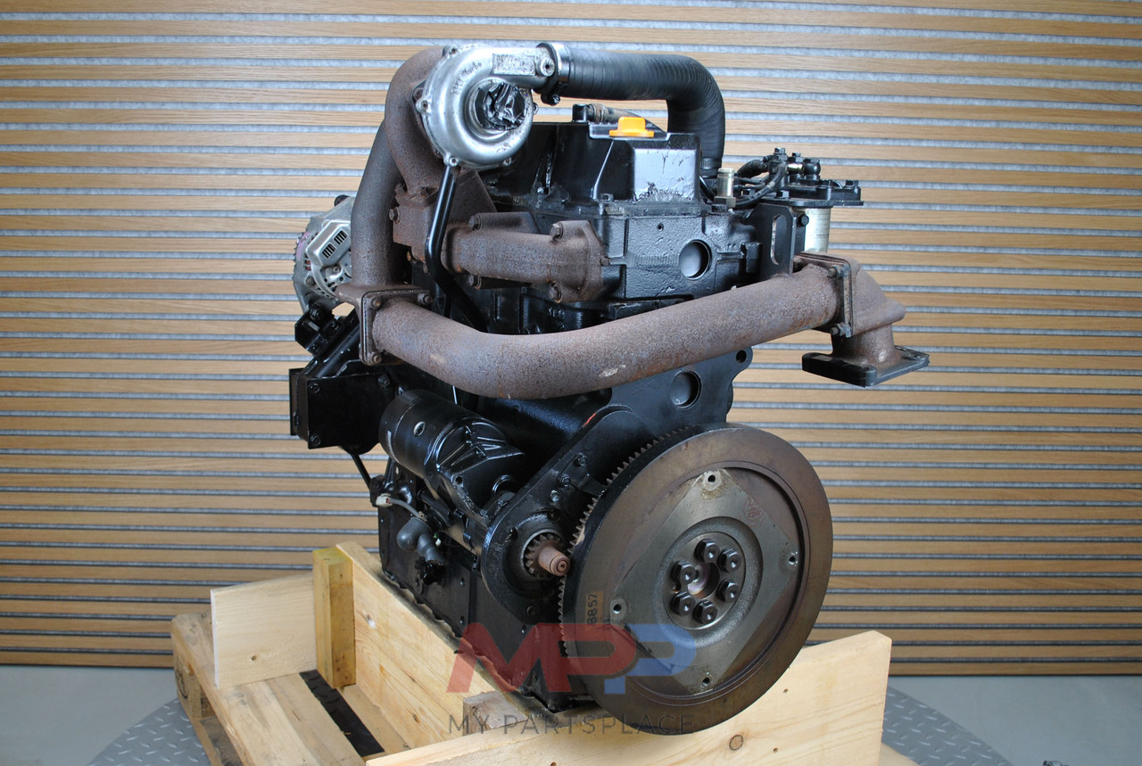 Engine for Farm tractor YANMAR 4TNE100-T: picture 13