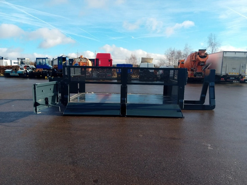 Roll-off container Masterbenne ridelles + emplacement pour grue