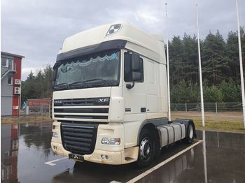 Tahač DAF 105 XF 460