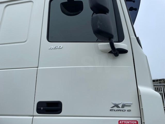 Tractor unit DAF XF105 460