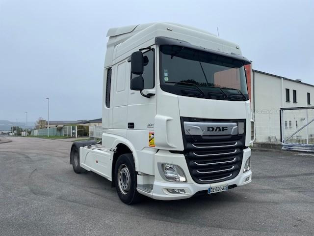 Tractor unit DAF XF105 460