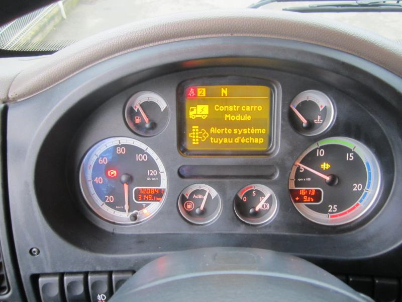 Tractor unit DAF XF105 460