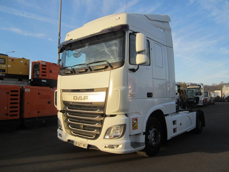 Tractor unit DAF XF105 460