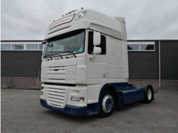 Tractor Unit Daf Xf105 460 4x2 Euro 5 Superspacecab Lowliner Manual Special Interior Top Condition Truck1 Id 3117063