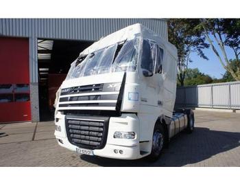 Tractor unit DAF XF105-460 / SPACECAB / AUTOMATIC / RETARDER / EURO: picture 1