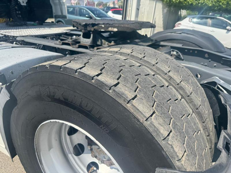 Tractor unit DAF XF105 510