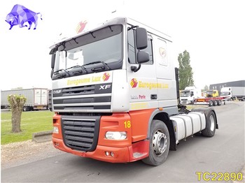 Tractor unit DAF XF 105 410 Euro 5 INTARDER: picture 1
