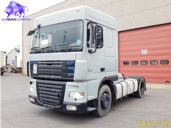 Tractor unit DAF XF 105 460 Euro 5 INTARDER