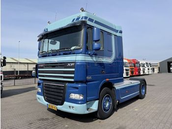 Tractor unit DAF XF 105.460 Spacecab Euro 5: picture 1
