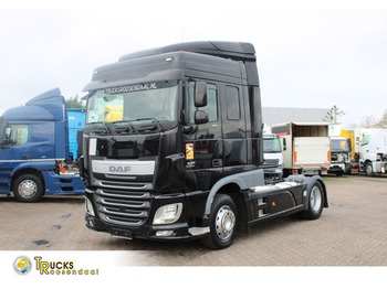 Tractor unit DAF XF 106 460