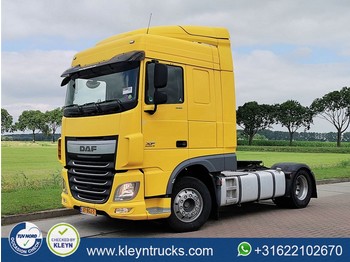 Tractor unit DAF XF 440: picture 1