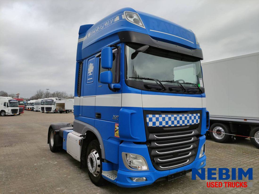Tractor unit DAF XF 440 4X2 - Super Space Cab: picture 8