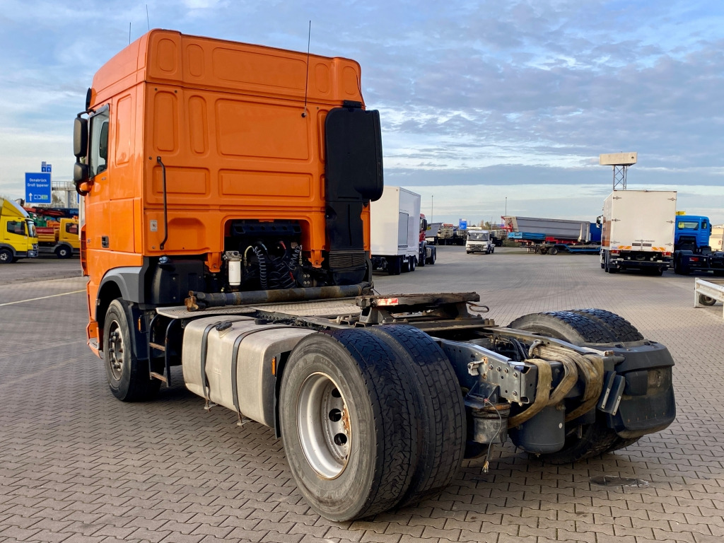 Tractor unit DAF XF 450 / UNFALL