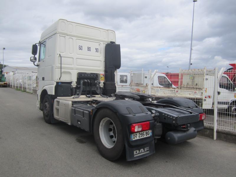 Tractor unit DAF XF 460