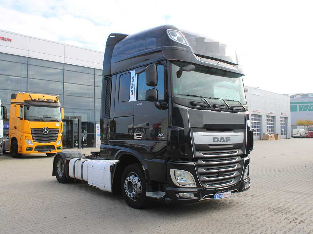 Tractor unit DAF XF 460, EURO 6, LOWDECK
