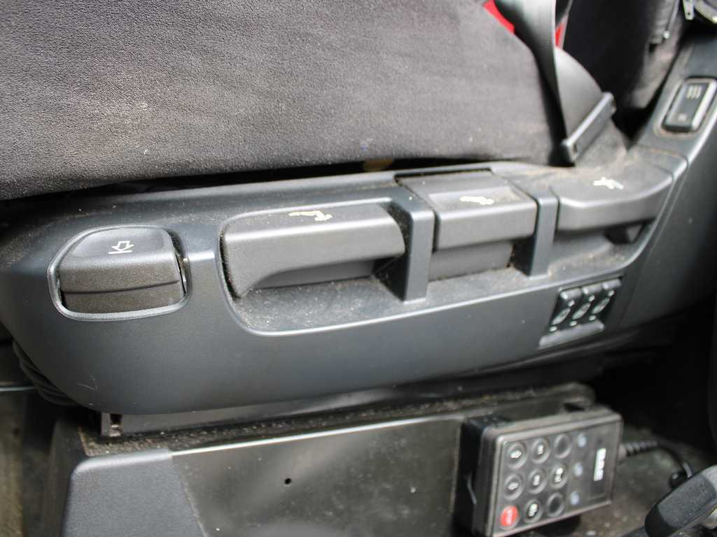 Tractor unit DAF XF 460, EURO 6, LOWDECK