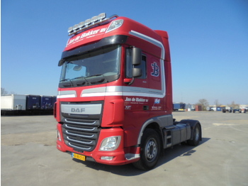 Tractor unit DAF XF 460 MANUAL GEARBOX: picture 1