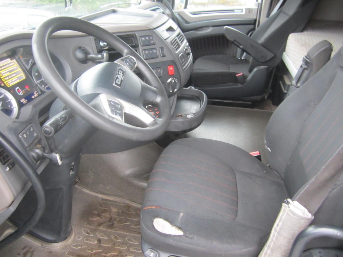 Tractor unit DAF XF 480