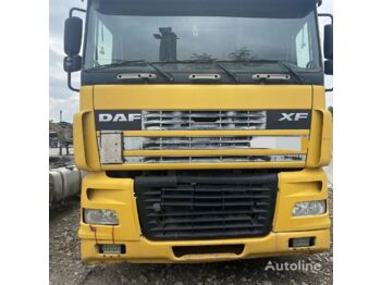 Tractor unit DAF XF 95 430: picture 1
