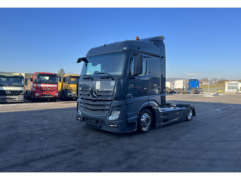 Tractor unit MERCEDES-BENZ Actros 1843