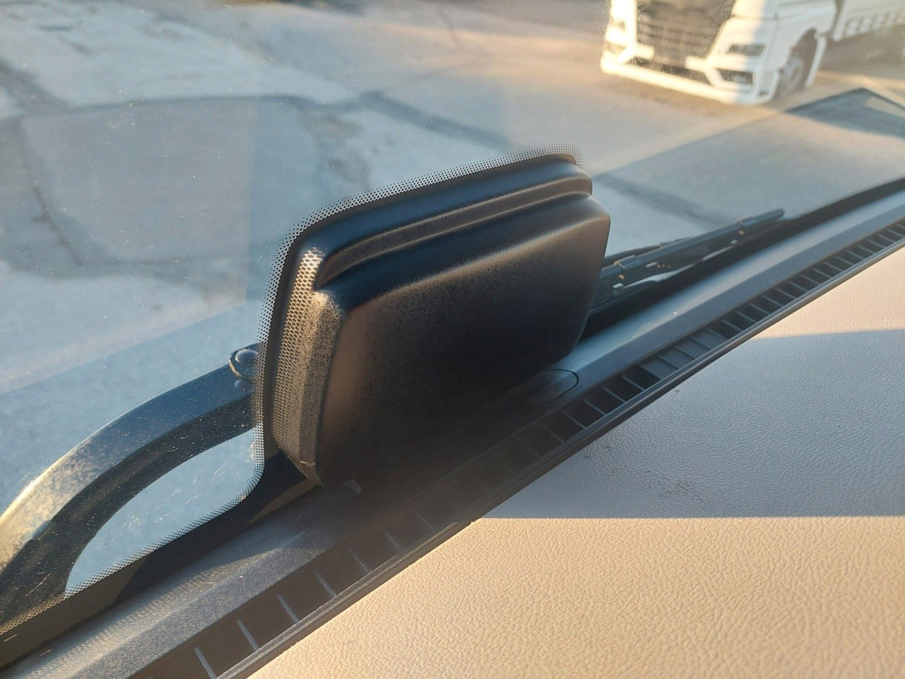 Tractor unit Ford F-Max 1850 LL