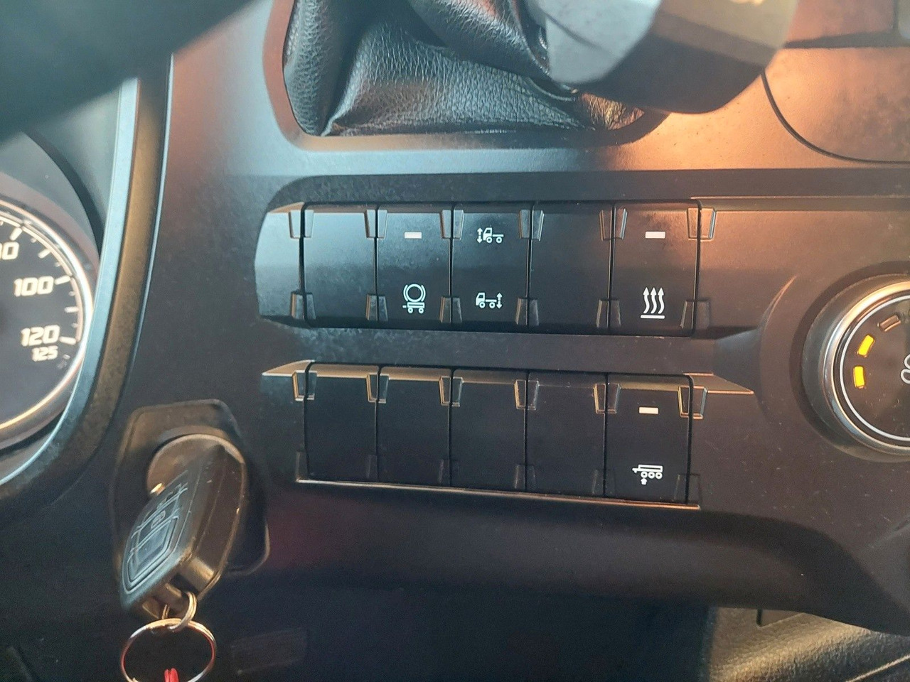 Tractor unit Ford F-Max 1850 LL