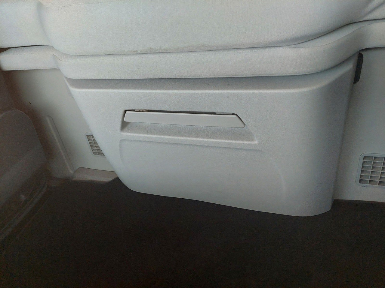 Tractor unit Ford F-Max 1850 LL