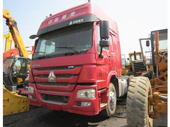 Tractor unit HOWO 375: picture 1