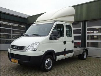 Tractor unit IVECO DAILY 40 C 17 DOKA BE vontató