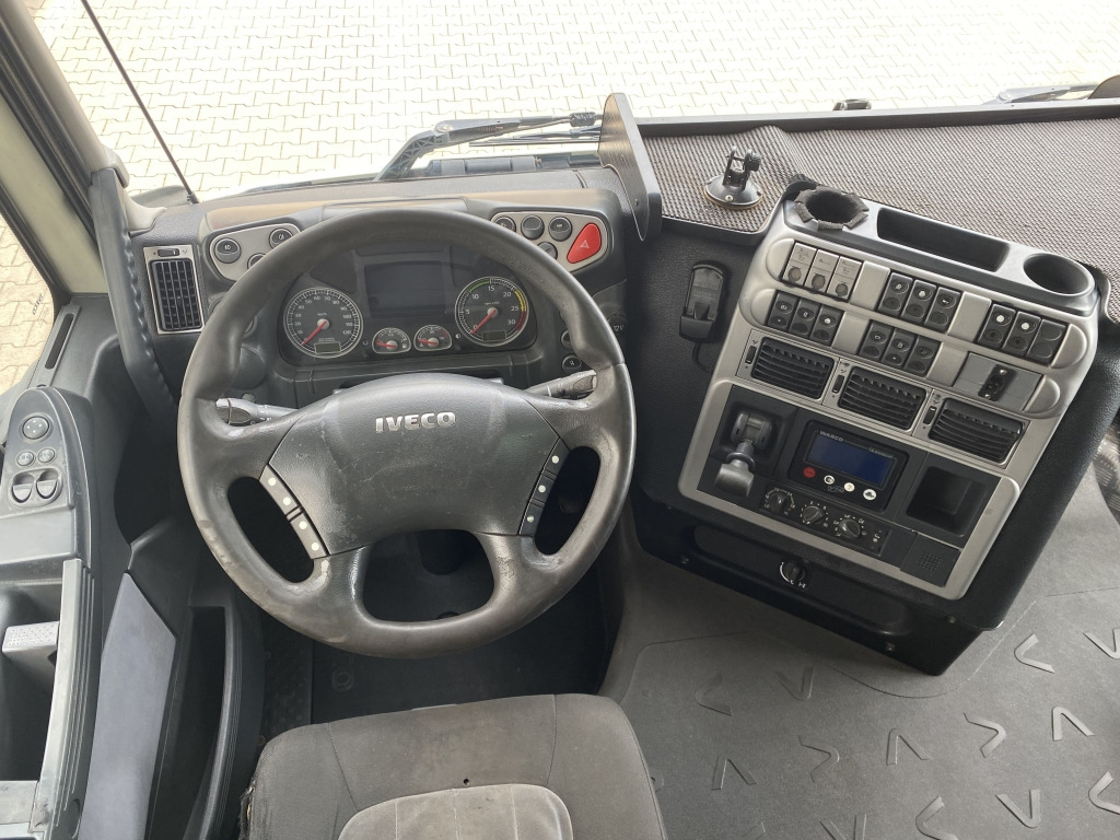 Tractor unit Iveco AS 440 S 46 T/P