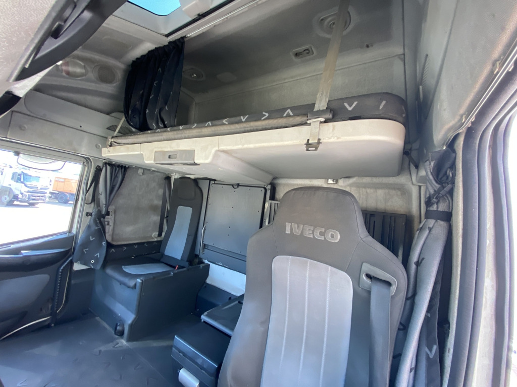 Tractor unit Iveco AS 440 S 50 TZ/P / Stralis