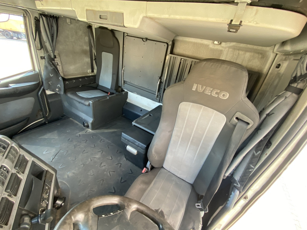 Tractor unit Iveco AS 440 S 50 TZ/P / Stralis