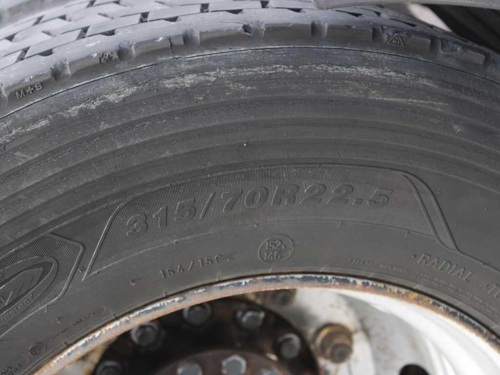 Tractor unit Iveco Stralis 480 HI-WAY, EURO 6