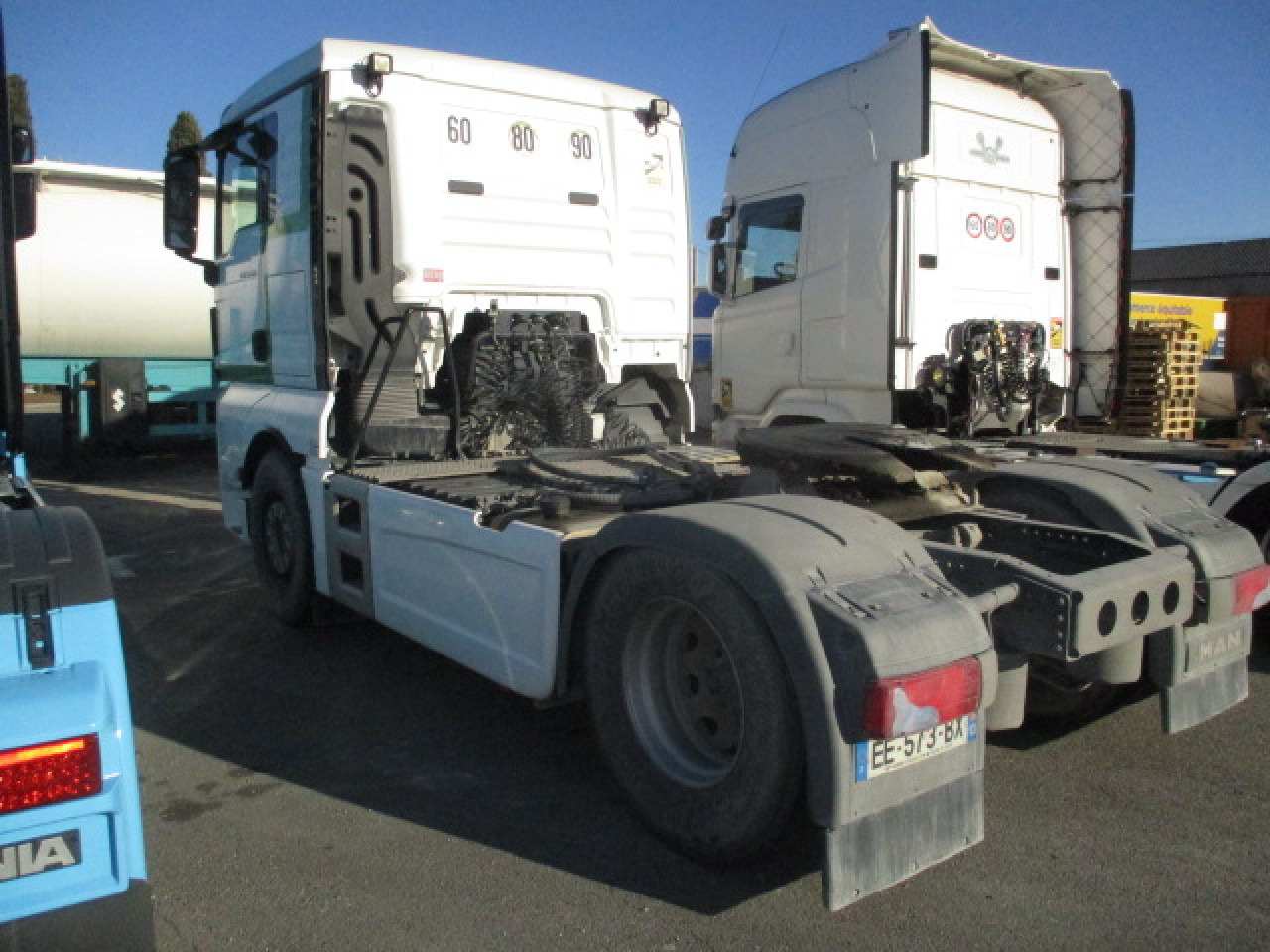 Tractor unit MAN 18x480: picture 10