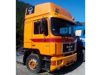 Tractor unit MAN 19.422 4x2 tractor unit - perfect: picture 1