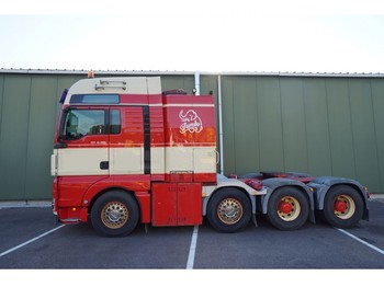 Tractor unit MAN 41.680 8X4 250 Ton WSK: picture 1