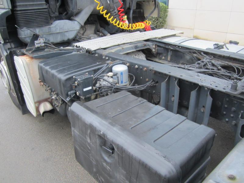 Tractor unit MAN TGA 18.433