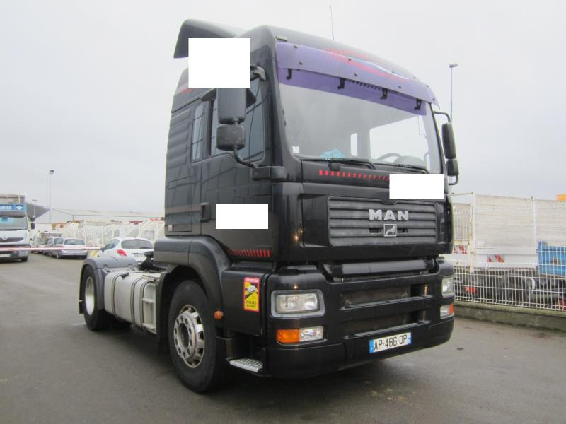 Tractor unit MAN TGA 18.433