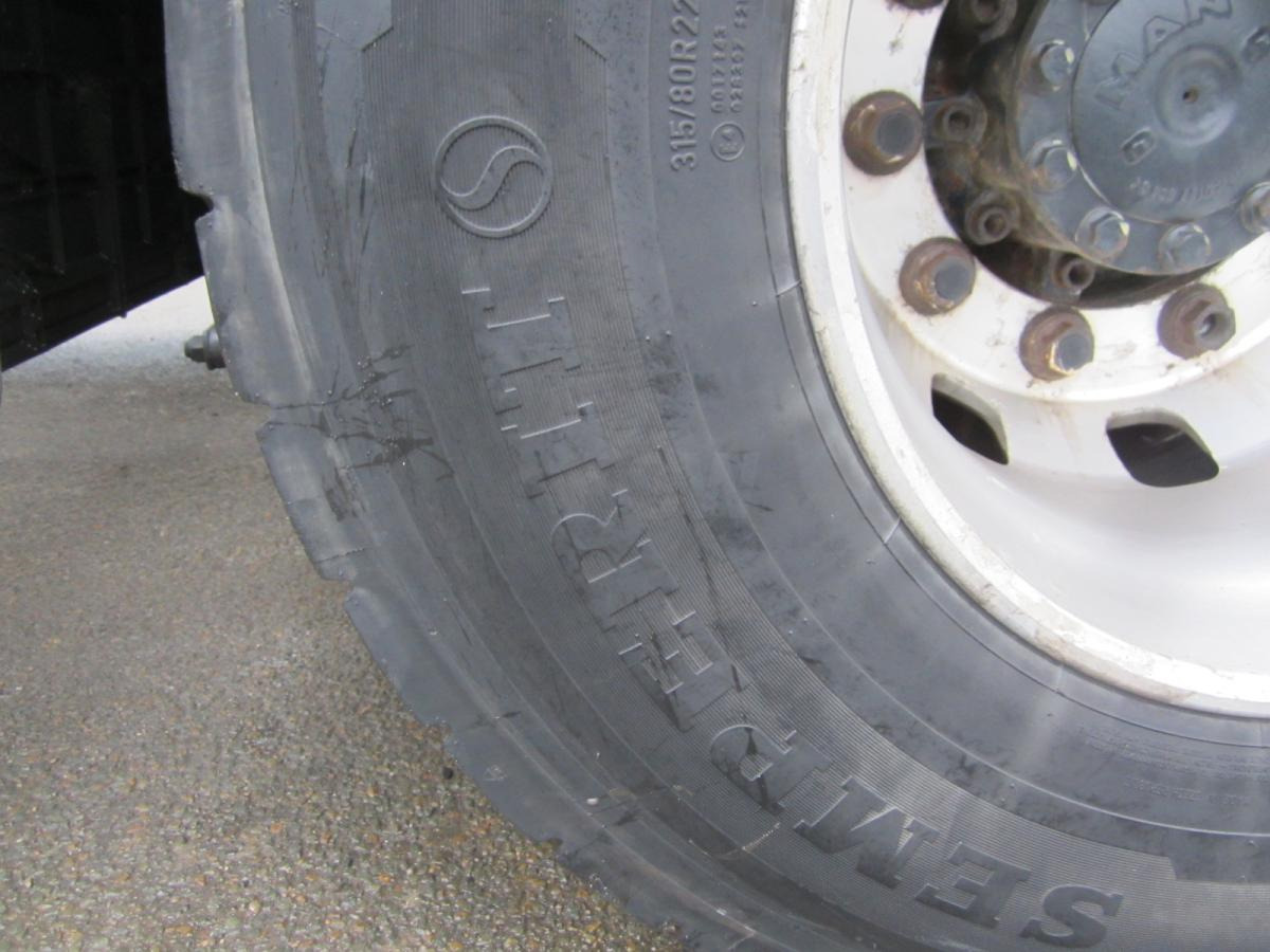 Tractor unit MAN TGA 18.433