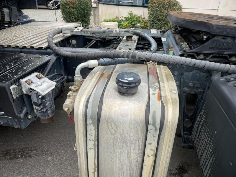 Tractor unit MAN TGS 18.460