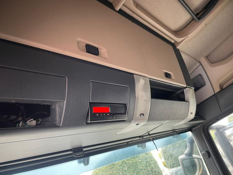 Tractor unit MAN TGS 18.460