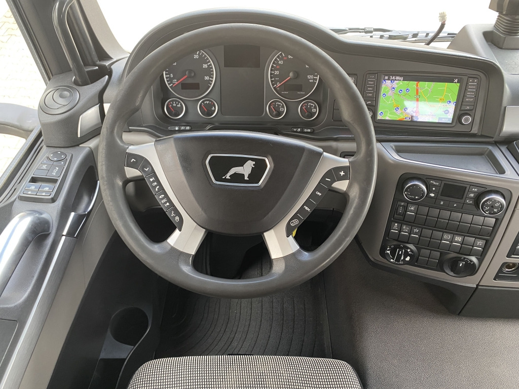 Tractor unit MAN TGS 18.460 4x4 H BLS