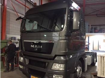 Tractor unit MAN TGX440 INTARDER EURO 5: picture 1