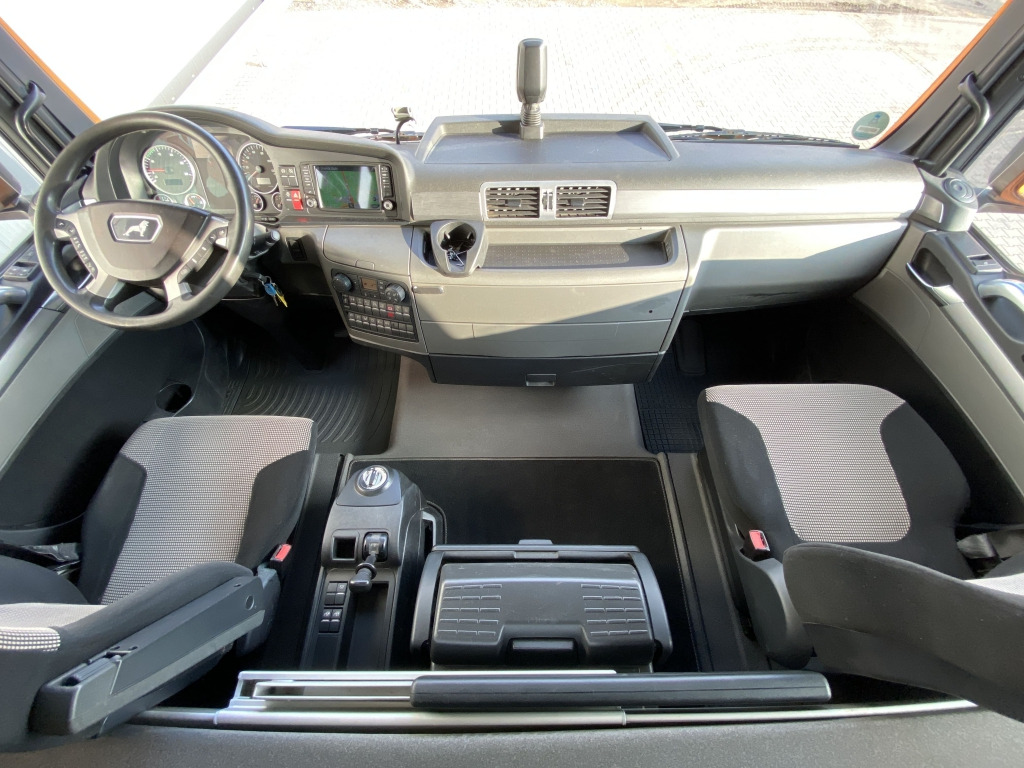 Tractor unit MAN TGX 18.420 4x2 BLS